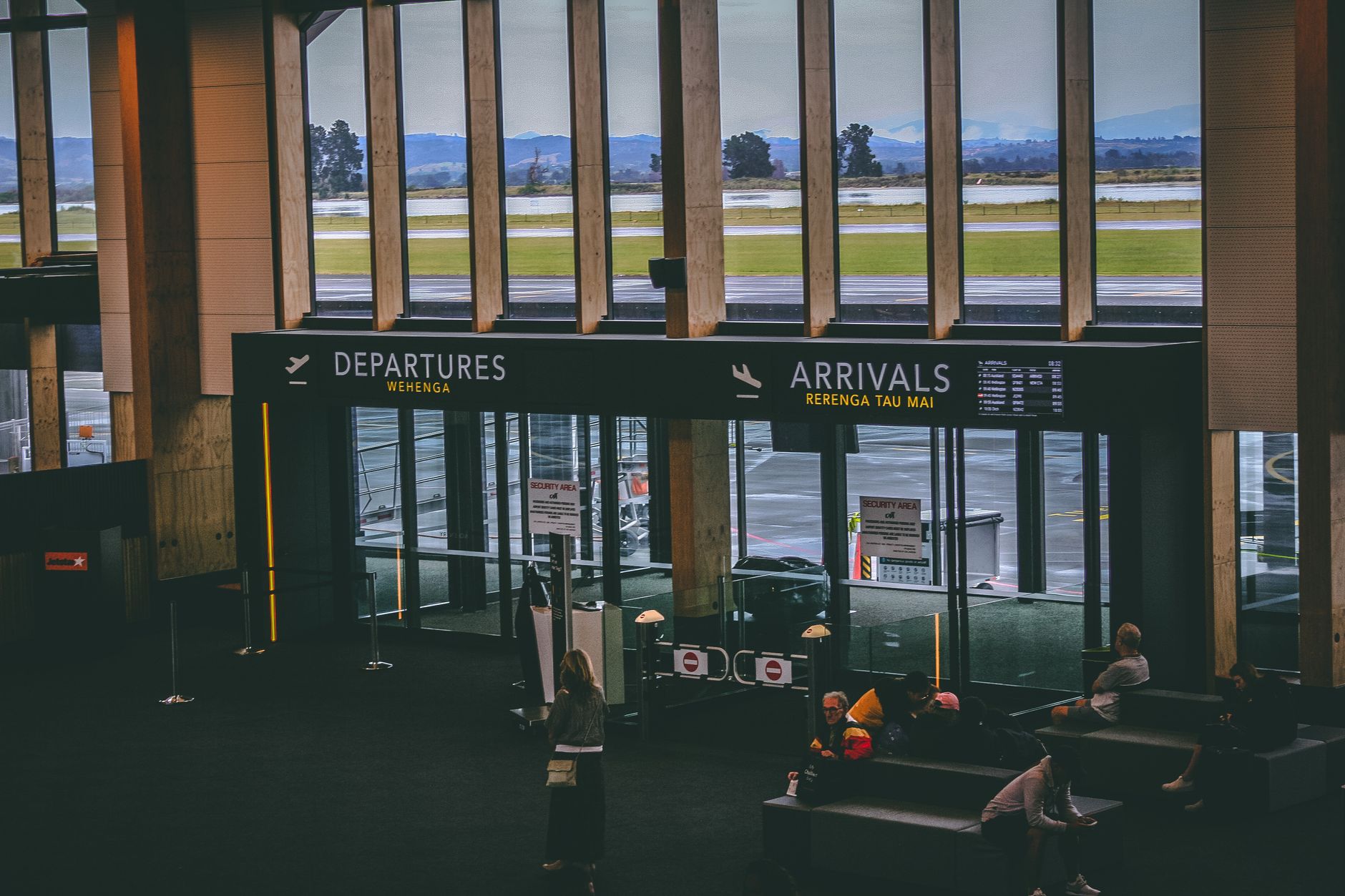 Frankfurt-Hahn Airport: 120 Kilometres from Frankfurt