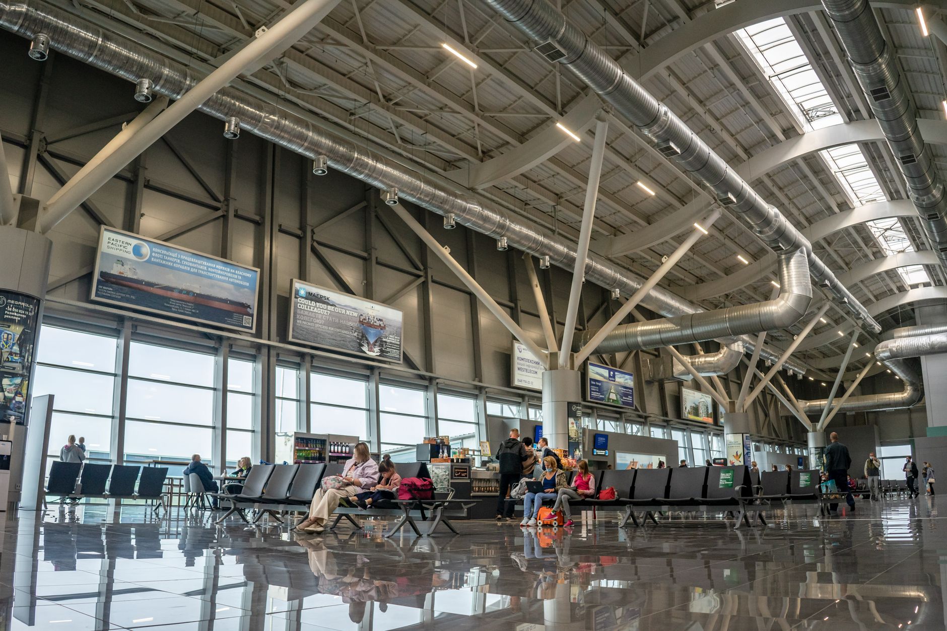 Munich Airport Arrivals: Two Terminals, Two Levels