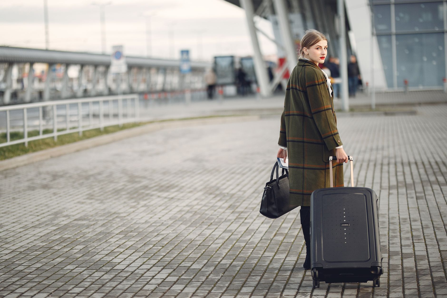 Hand Luggage Sizes 2026: What Each Airline Actually Allows