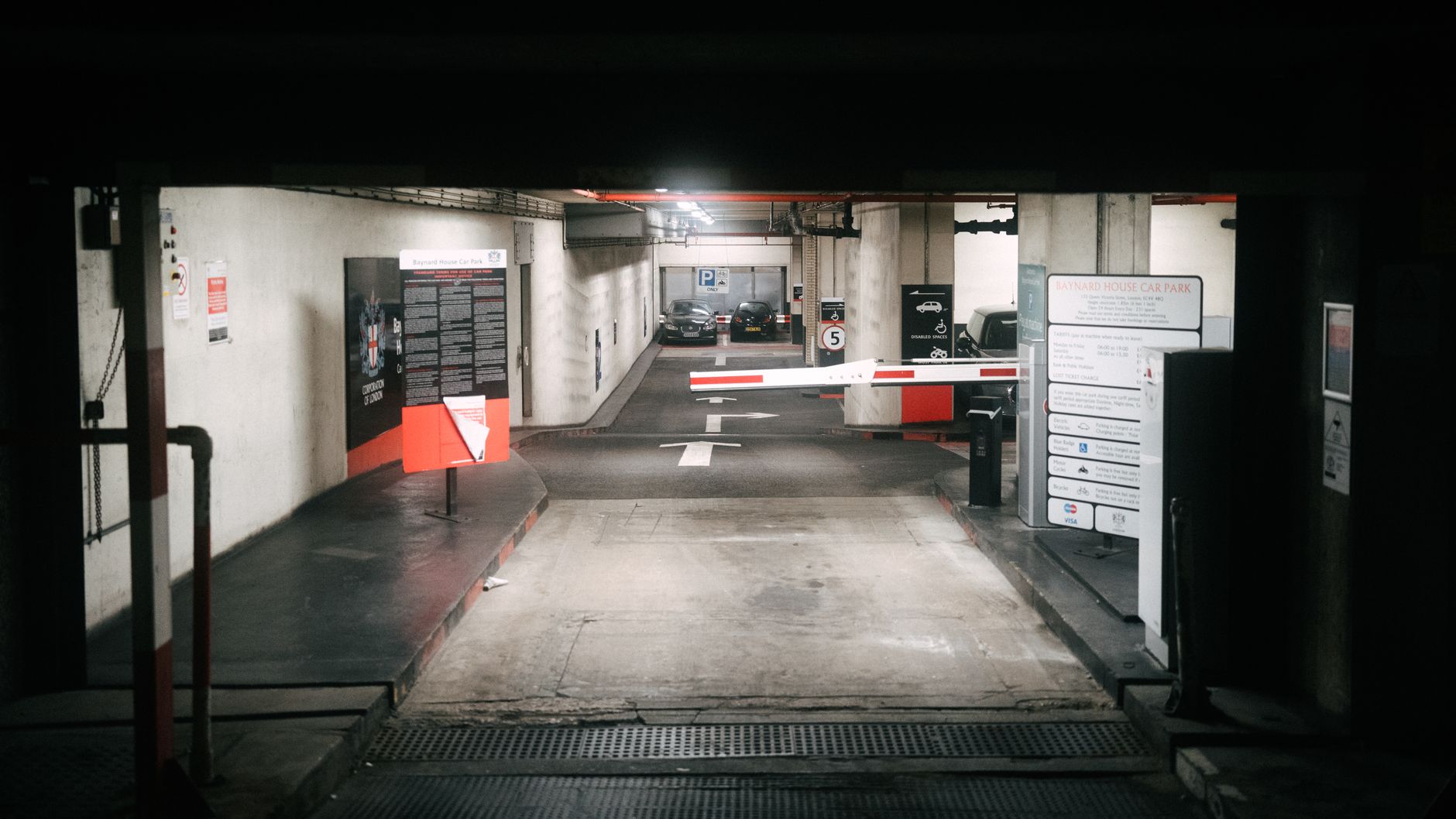 Frankfurt Airport Terminal 1: Parking, Entrances, Levels